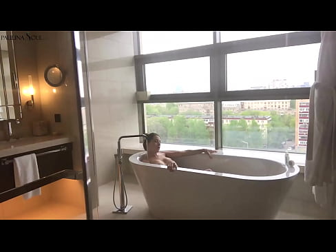 ❤️ Bebé tremendo A masturbar-se apaixonadamente na sua rata na casa de banho ️❌ Porno fodido em pt.com-porn-zog.ru ❌❤
